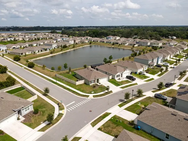 1071 BROOKLET DR, Davenport, FL 33837