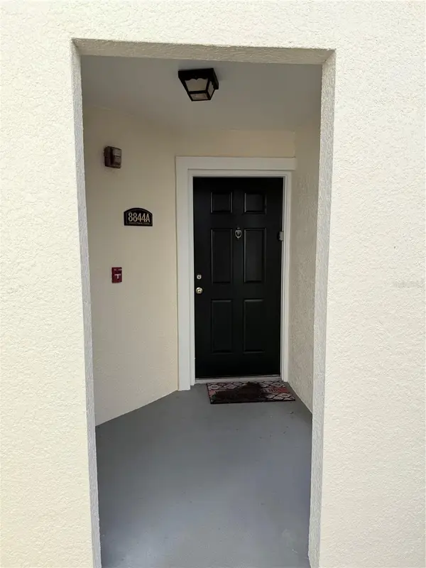 8844 GRAND PALMS CIR #A, Kissimmee, FL 34747