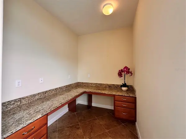 7409 FAIRGROVE AVE, Windermere, FL 34786