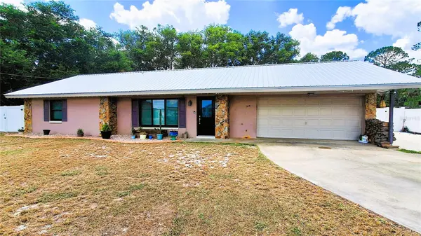 40 SE CHINICA DR, Summerfield, FL 34491