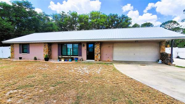 40 SE CHINICA DR, Summerfield, FL 34491