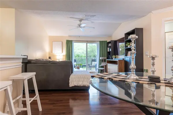 1910 SUMMER CLUB DR #212, Oviedo, FL 32765
