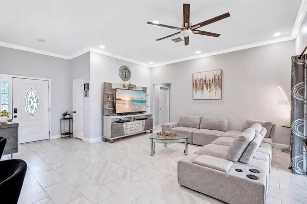 2412 AINSWORTH AVE, Deltona, FL 32738