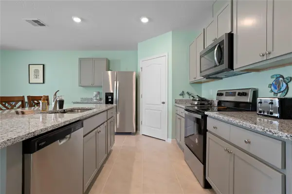 2648 NEVERLAND DR, New Smyrna Beach, FL 32168