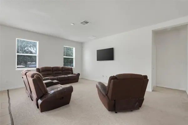 3923 WIND DANCER CIR, St Cloud, FL 34772