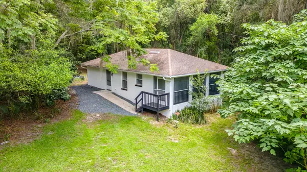 497 W BERESFORD RD, Deland, FL 32720