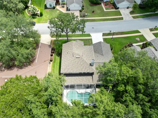 8052 LAUREL RIDGE DR, Mount Dora, FL 32757