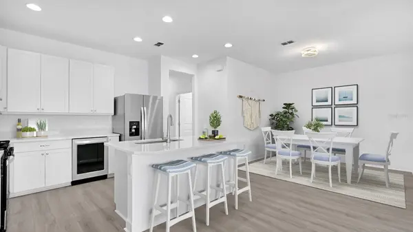202 SUMMERTIME PL, Daytona Beach, FL 32124