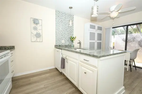 2372 SUN VALLEY CIR #2372, Winter Park, FL 32792
