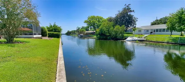 2400 LAUDERDALE CT, Orlando, FL 32805