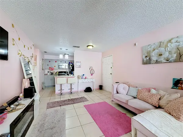 1081 HIAWASSEE #713, Orlando, FL 32835