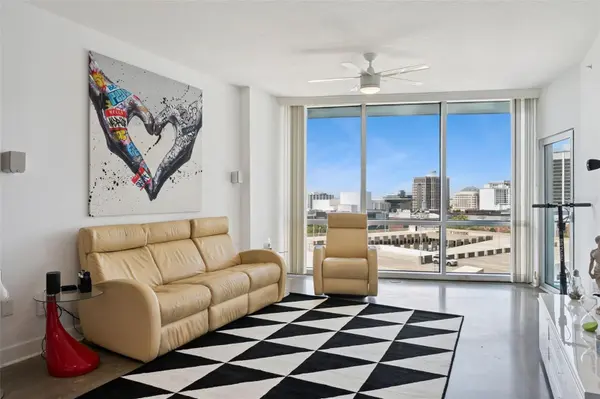 322 E CENTRAL BLVD #1107, Orlando, FL 32801