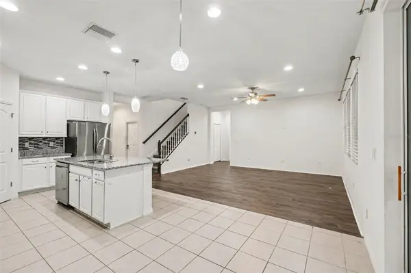 12112 LEDBURY COMMONS DR, Gibsonton, FL 33534