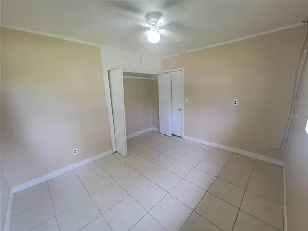 729 E CAROLINA AVE, Deland, FL 32724