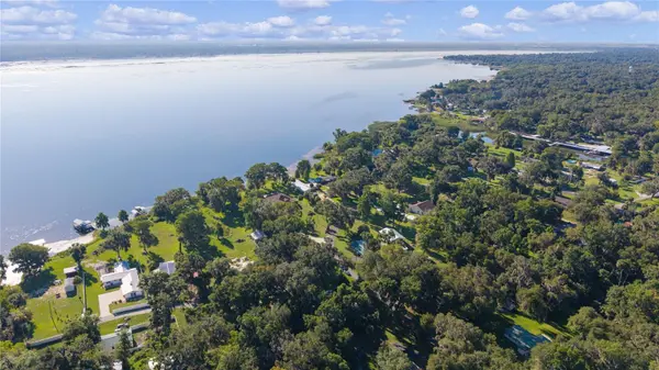 1975 E CR412 RD, Lake Panasoffkee, FL 33538