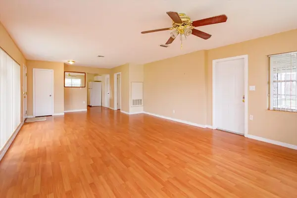 1519 CATALPA LN, Orlando, FL 32806
