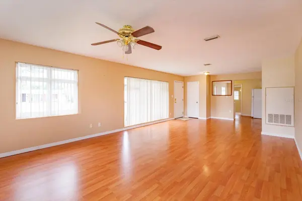 1519 CATALPA LN, Orlando, FL 32806