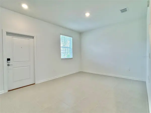 2595 CANDIED APPLE ALY, Kissimmee, FL 34744