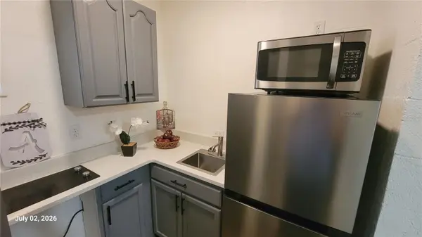 345 N THOMPSON RD #B, Apopka, FL 32703