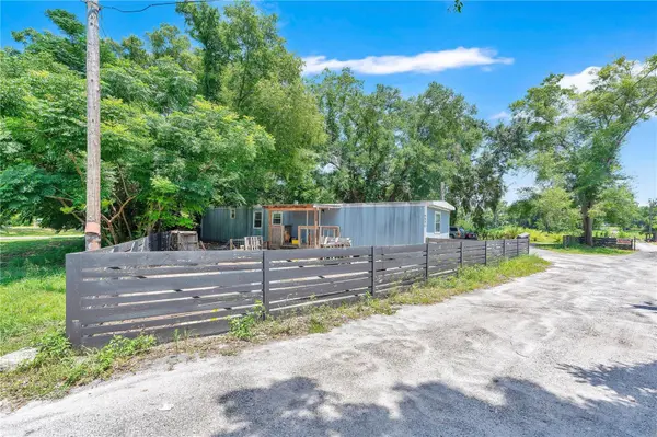 4850 W PONKAN RD, Apopka, FL 32712