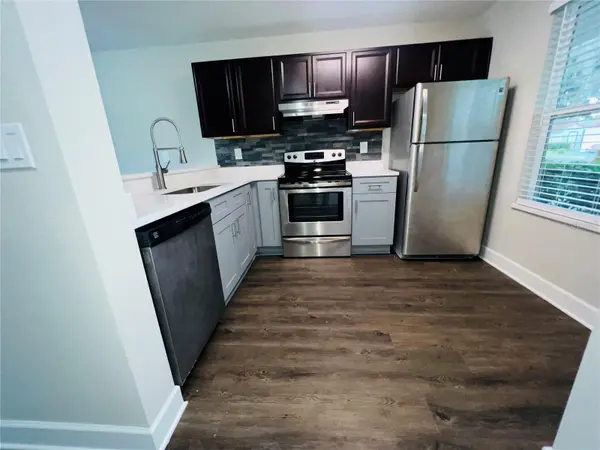 2556 WOODGATE BLVD #103, Orlando, FL 32822