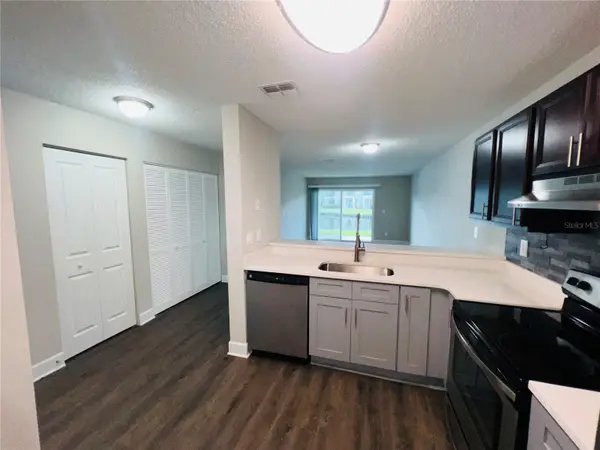 2556 WOODGATE BLVD #103, Orlando, FL 32822