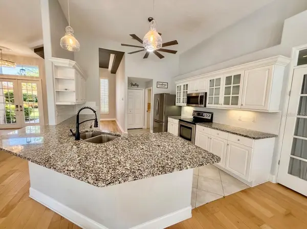 63 BAY LAKE DR, Ormond Beach, FL 32174