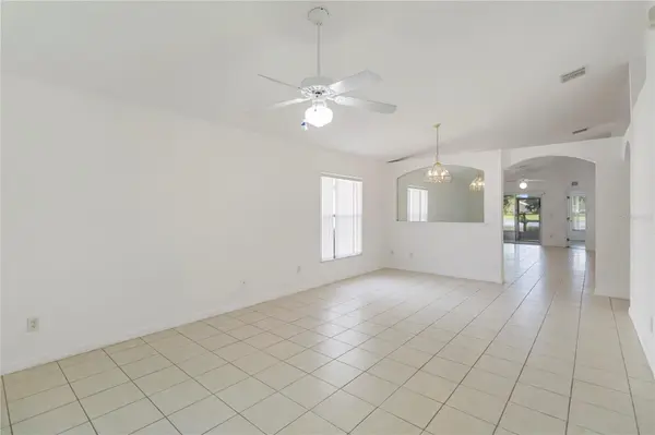 11055 ROUSE RUN CIR, Orlando, FL 32817