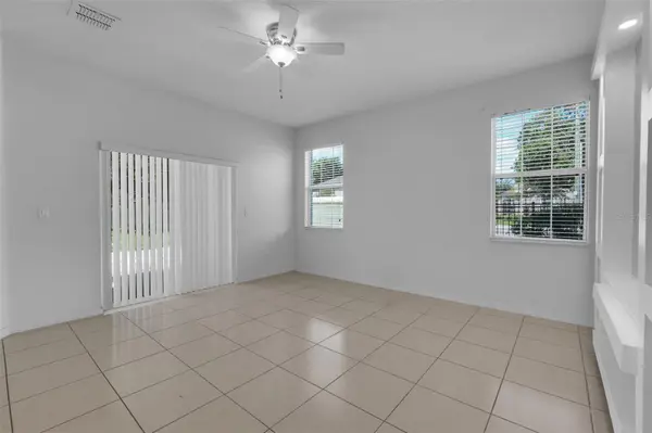 4384 PARADISE COVE CT, Kissimmee, FL 34746