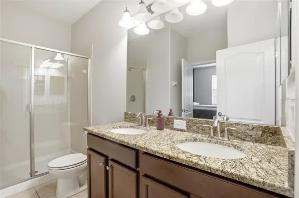 9039 SHADOW MOUNTAIN ST, Davenport, FL 33896