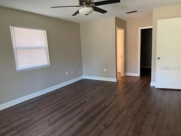 3260 MARY LN, Mount Dora, FL 32757