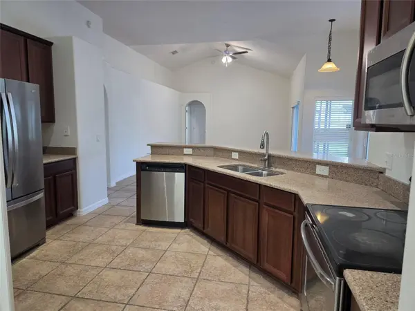 881 SENECA TRL, St Cloud, FL 34772