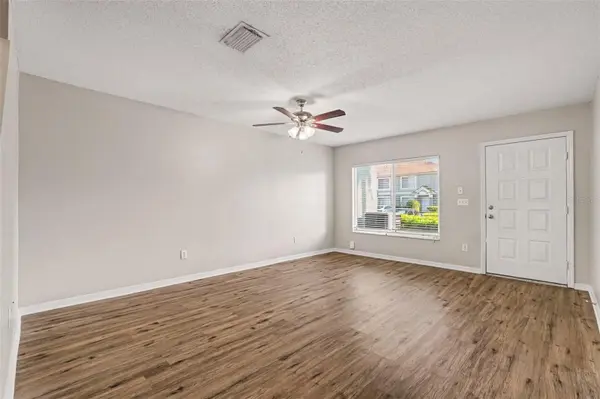2125 FLUORSHIRE DR, Brandon, FL 33511