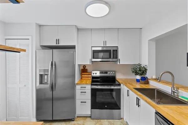 9514 DARIEN AVE #9514, Orlando, FL 32817