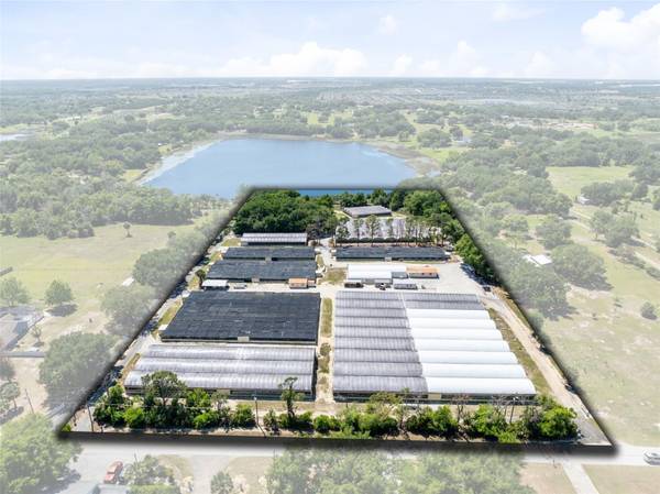 18021 E APSHAWA RD, Minneola, FL 34715