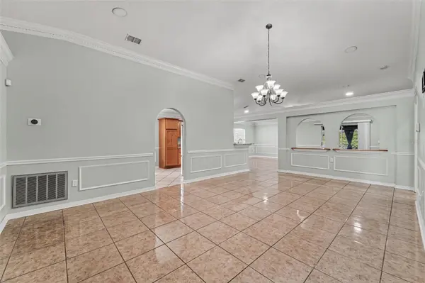 817 LAKE DOE BLVD, Apopka, FL 32703
