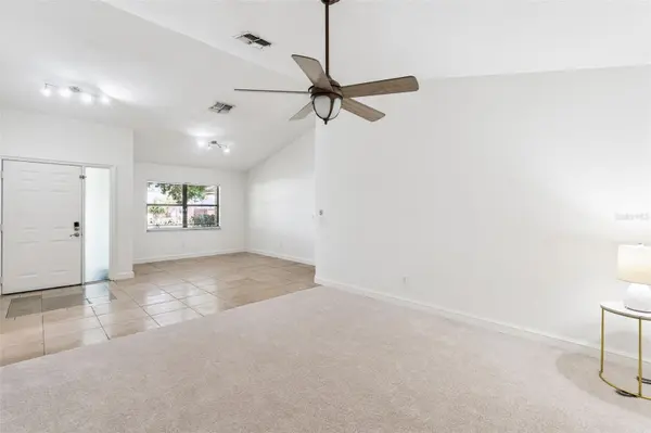9433 PALM TREE DR, Windermere, FL 34786