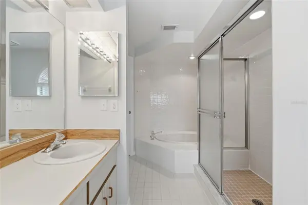 1055 N KENSINGTON PARK DR S #612, Altamonte Springs, FL 32714