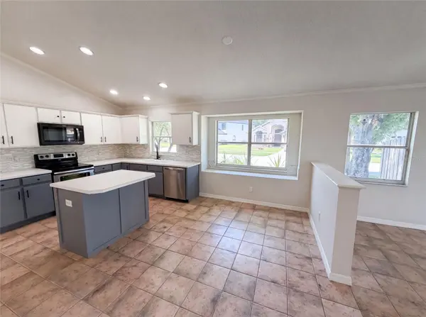 701 MAGNOLIA CREEK CIR, Orlando, FL 32828