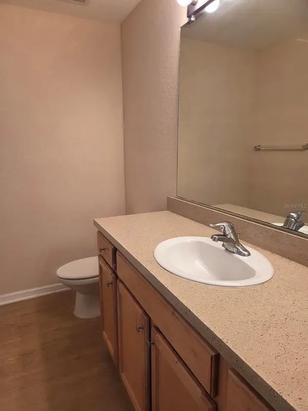 5824 LAKE POINTE VILLAGE CIR #504, Orlando, FL 32822