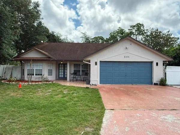 601 S DEAN RD, Orlando, FL 32825