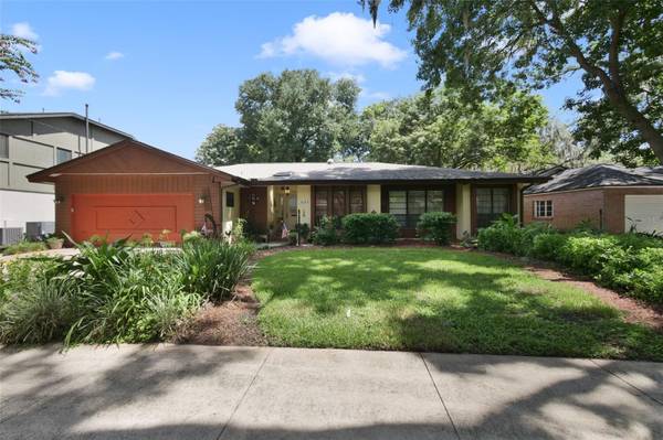 1121 SHOREWOOD DR, Orlando, FL 32806