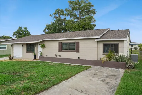 31834 BLANTON LN, Tavares, FL 32778