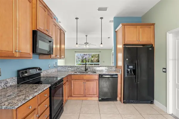 2063 MONTEREY DR, Deltona, FL 32738