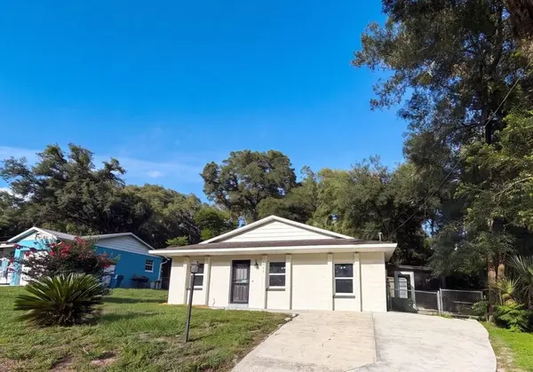 2230 SPRING HOLLOW DR, Orange City, FL 32763