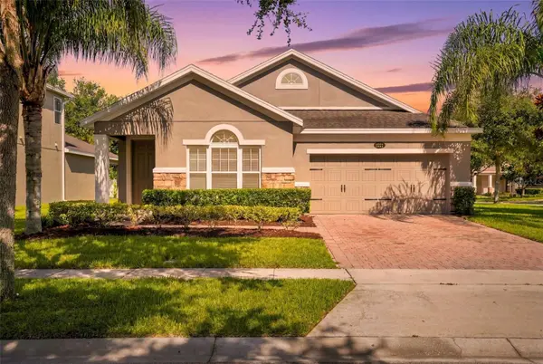 1061 COSMOS WAY, Oviedo, FL 32766