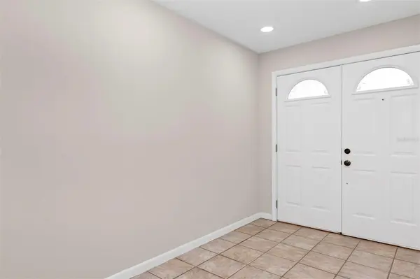 3021 BRANDYWINE DR, Orlando, FL 32806