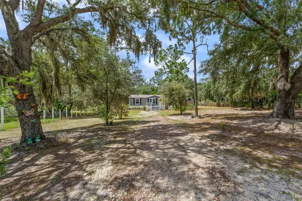 8170 DOGYARD RD, Lake Wales, FL 33898