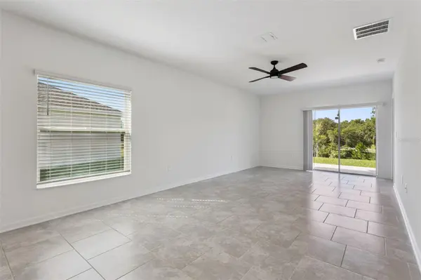 26180 FEATHERGRASS CIR, Leesburg, FL 34748