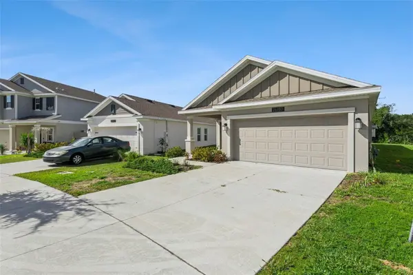 26180 FEATHERGRASS CIR, Leesburg, FL 34748